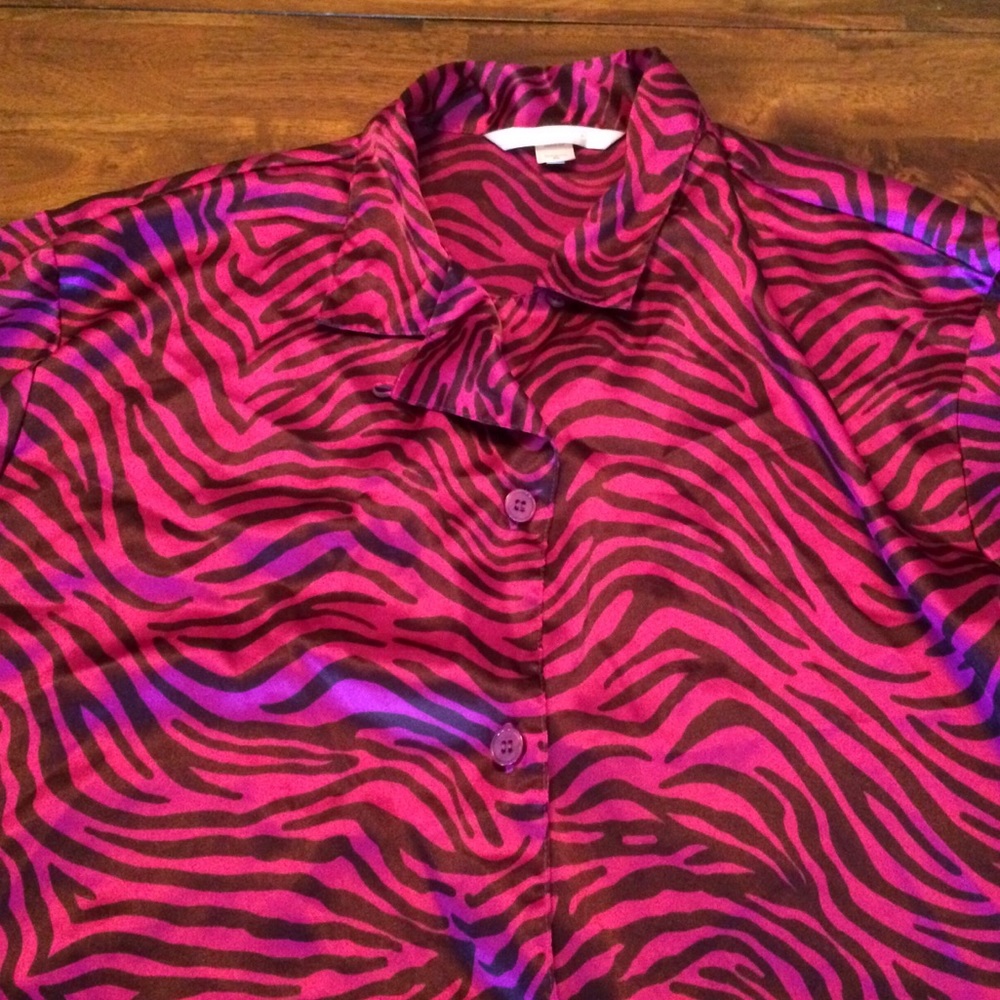 Victoria’s Secret Pajama Top - Picture 2 of 3